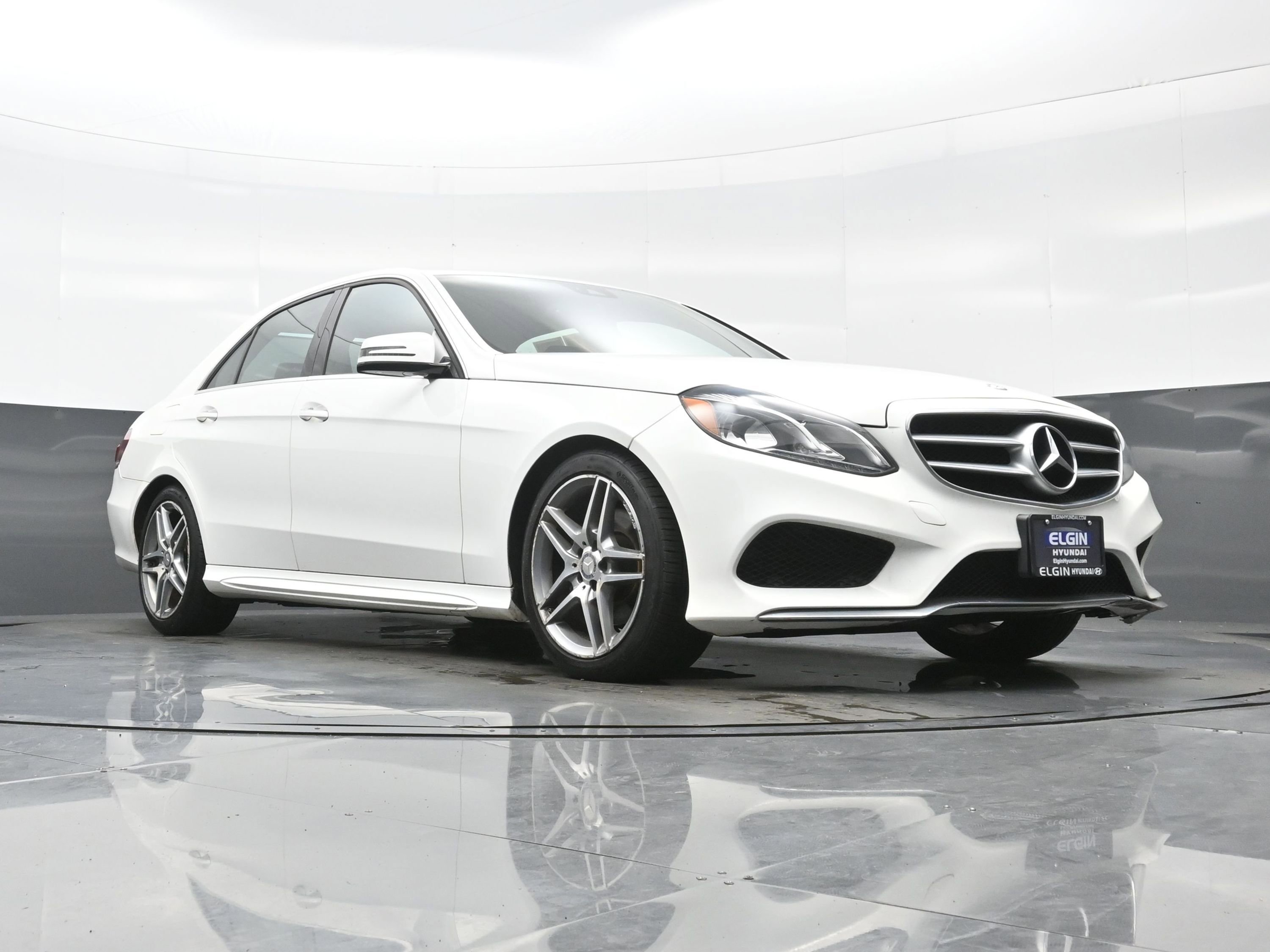 Used 2015 Mercedes-Benz E 350 4MATIC Sedan image 31