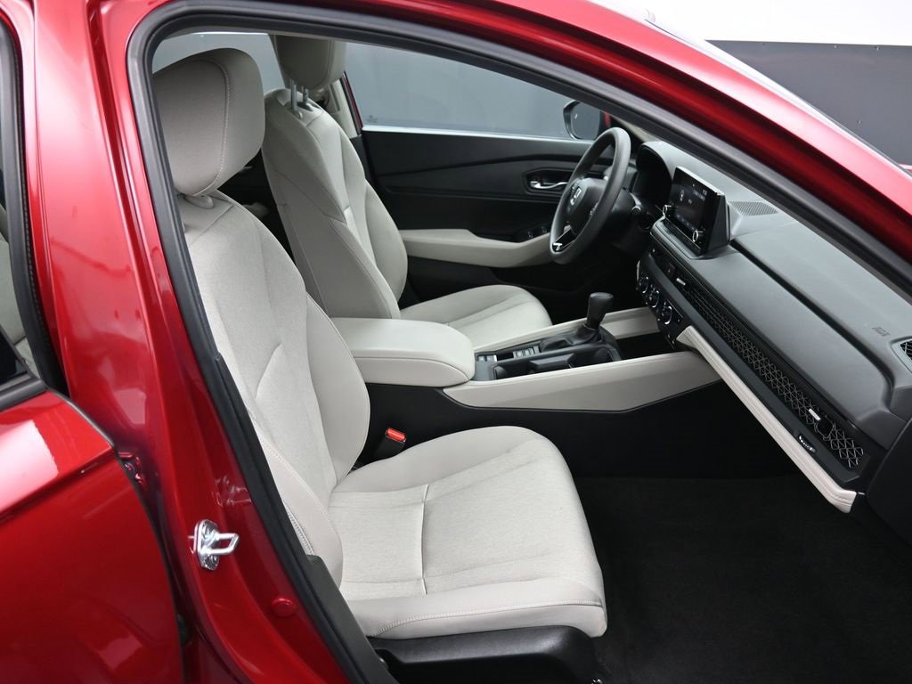 Certified 2024 Honda Accord EX image 25
