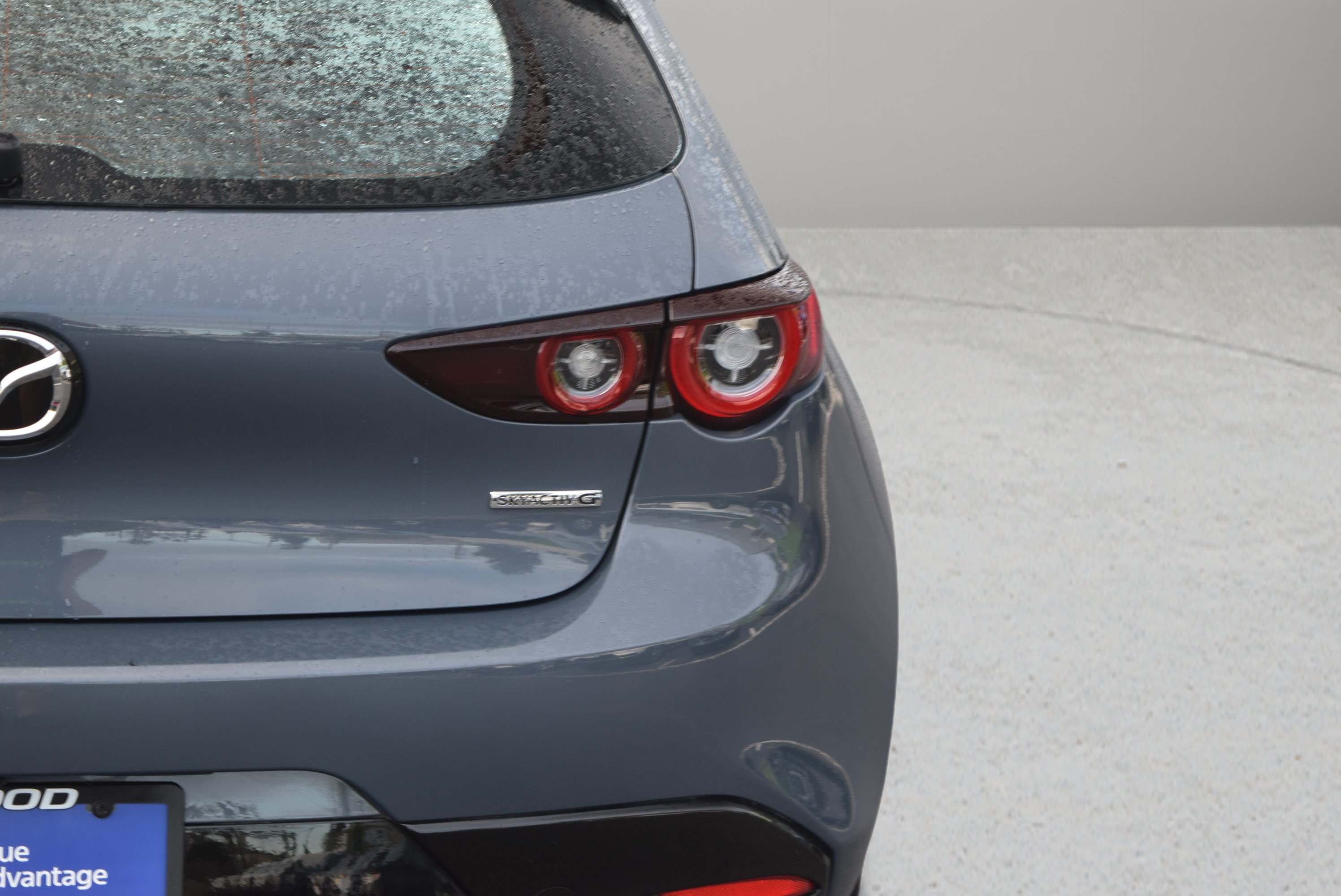 Used 2022 MAZDA MAZDA3 s FWD image 6