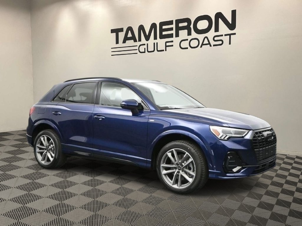 New 2025 Audi Q3 2.0T Premium AWD/4WD image 1