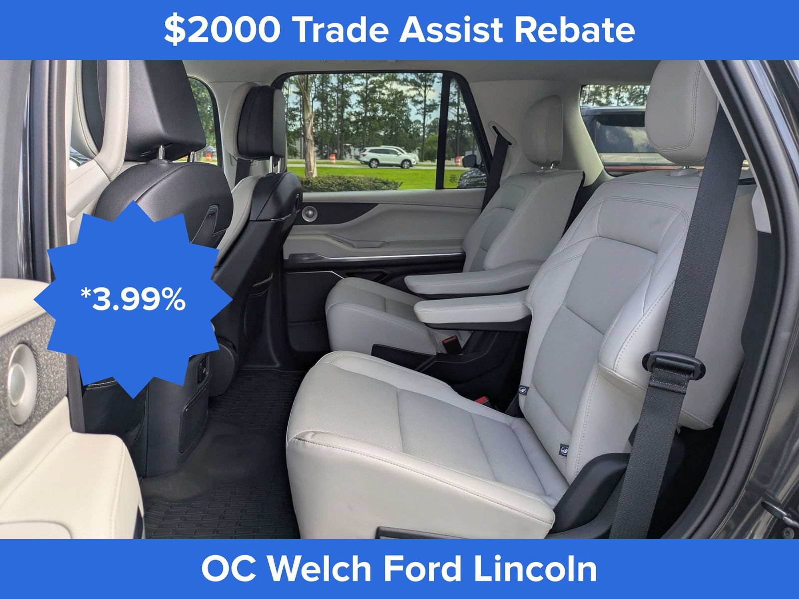 Certified 2025 Lincoln Navigator Reserve AWD/4WD image 9