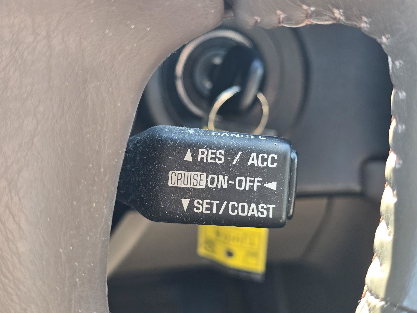 Used 2000 Toyota Sienna XLE FWD image 27