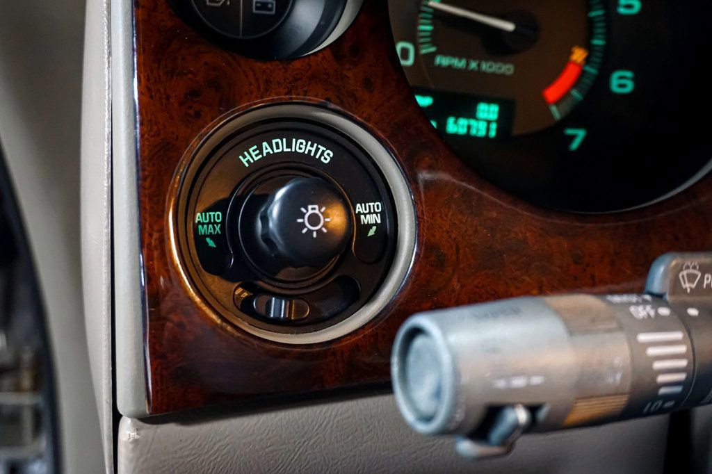 Used 1997 Buick Riviera Supercharged Coupe image 24