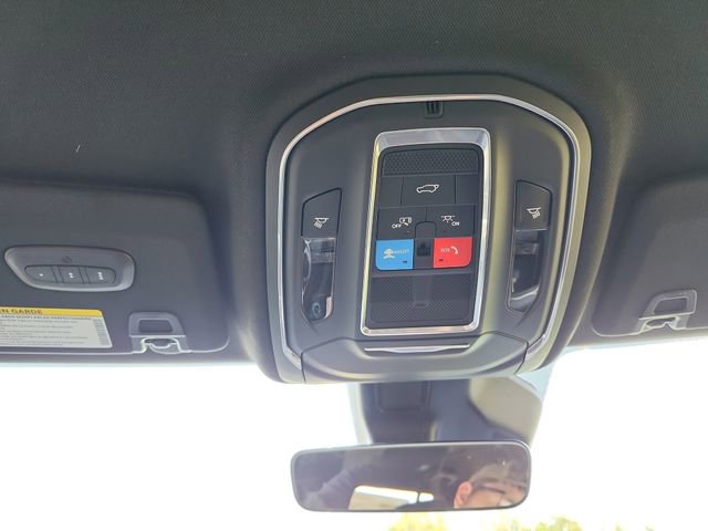 New 2025 Jeep Grand Cherokee Limited image 27