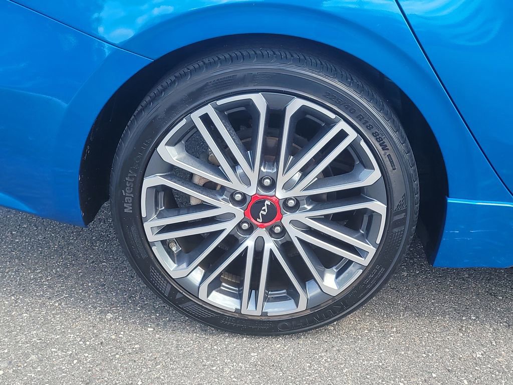 Used 2022 Kia Forte GT FWD image 6