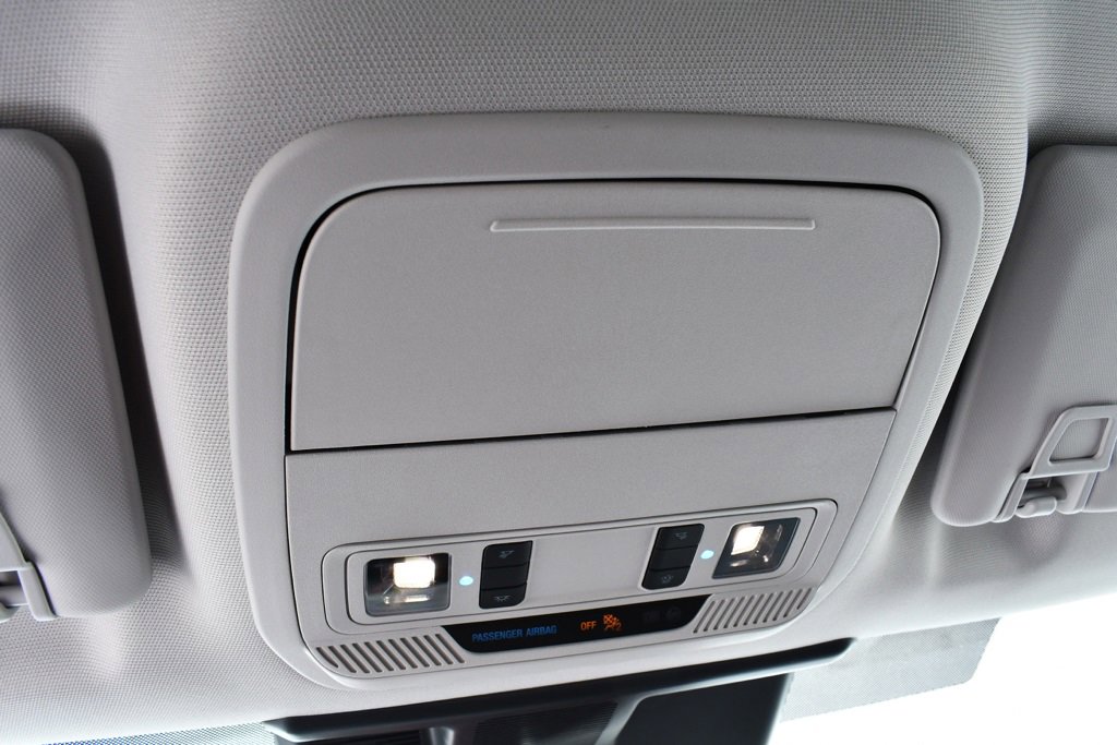 Used 2025 Ford Mustang Mach-E Premium w/ Sport Appearance Package image 34