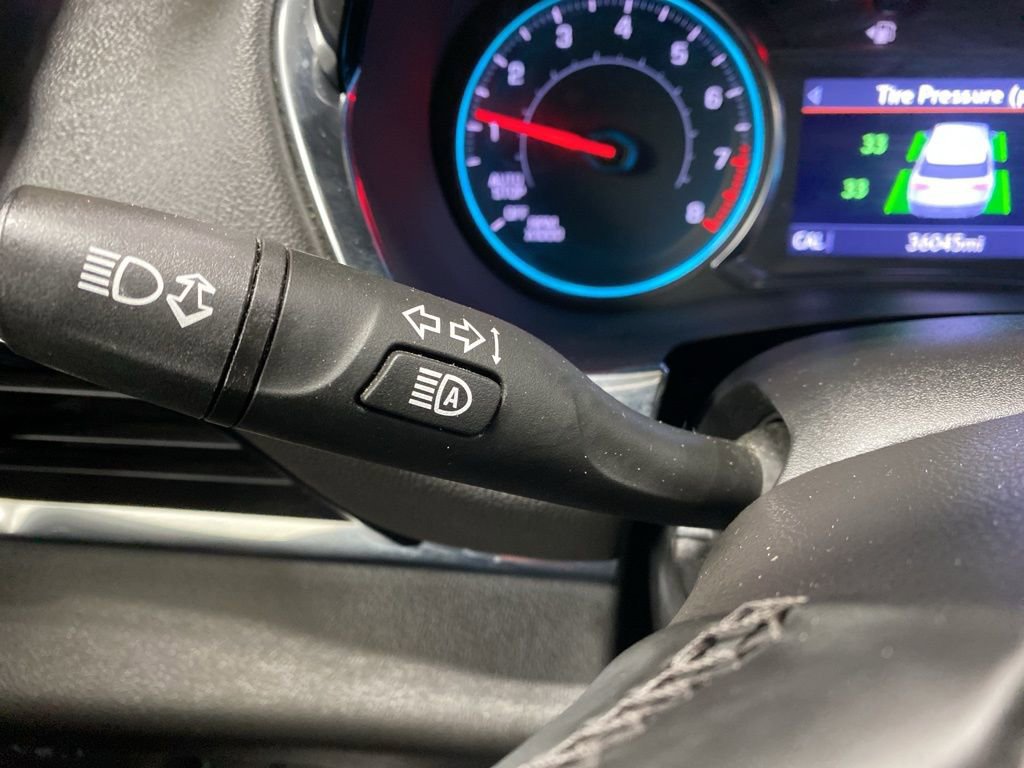 Used 2023 Chevrolet Traverse LT w/ Midnight/Sport Edition image 37