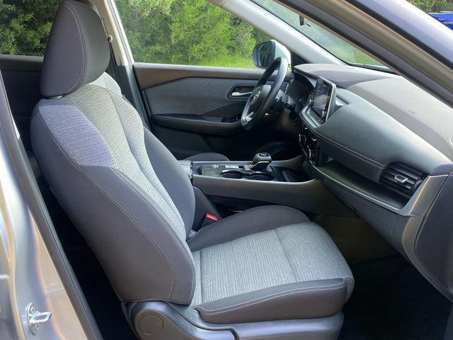Used 2022 Nissan Rogue SV FWD image 33