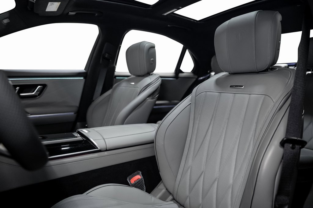 Used 2025 Mercedes-Benz S 63 AMG S image 35