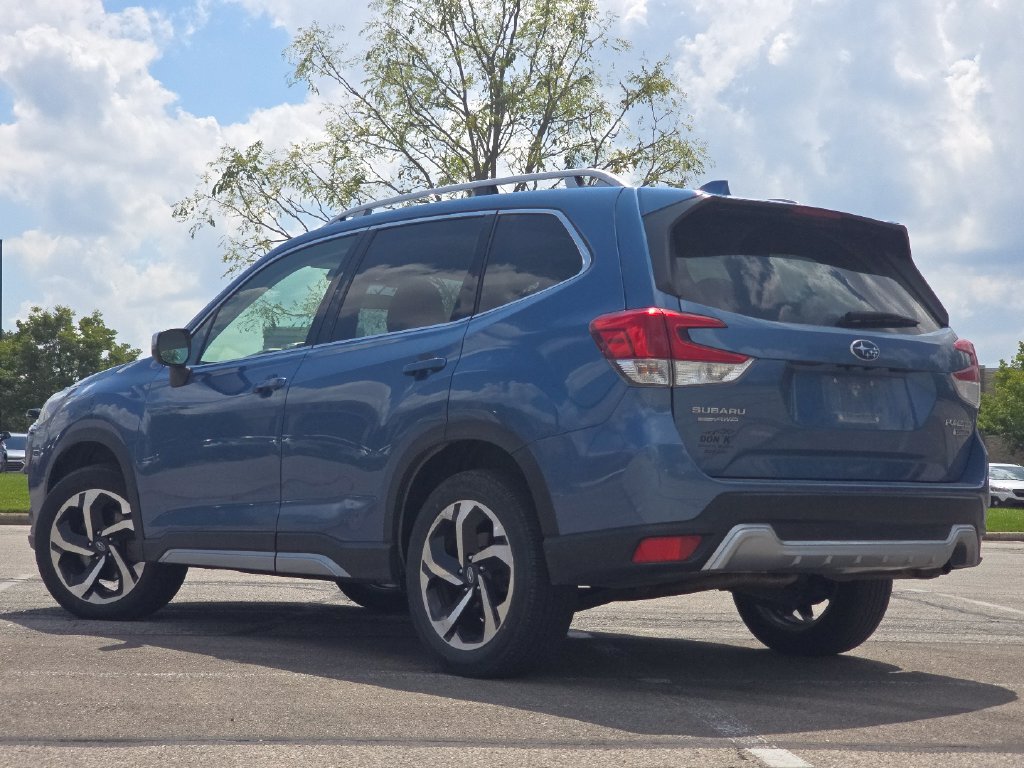 Used 2022 Subaru Forester Touring AWD/4WD image 15