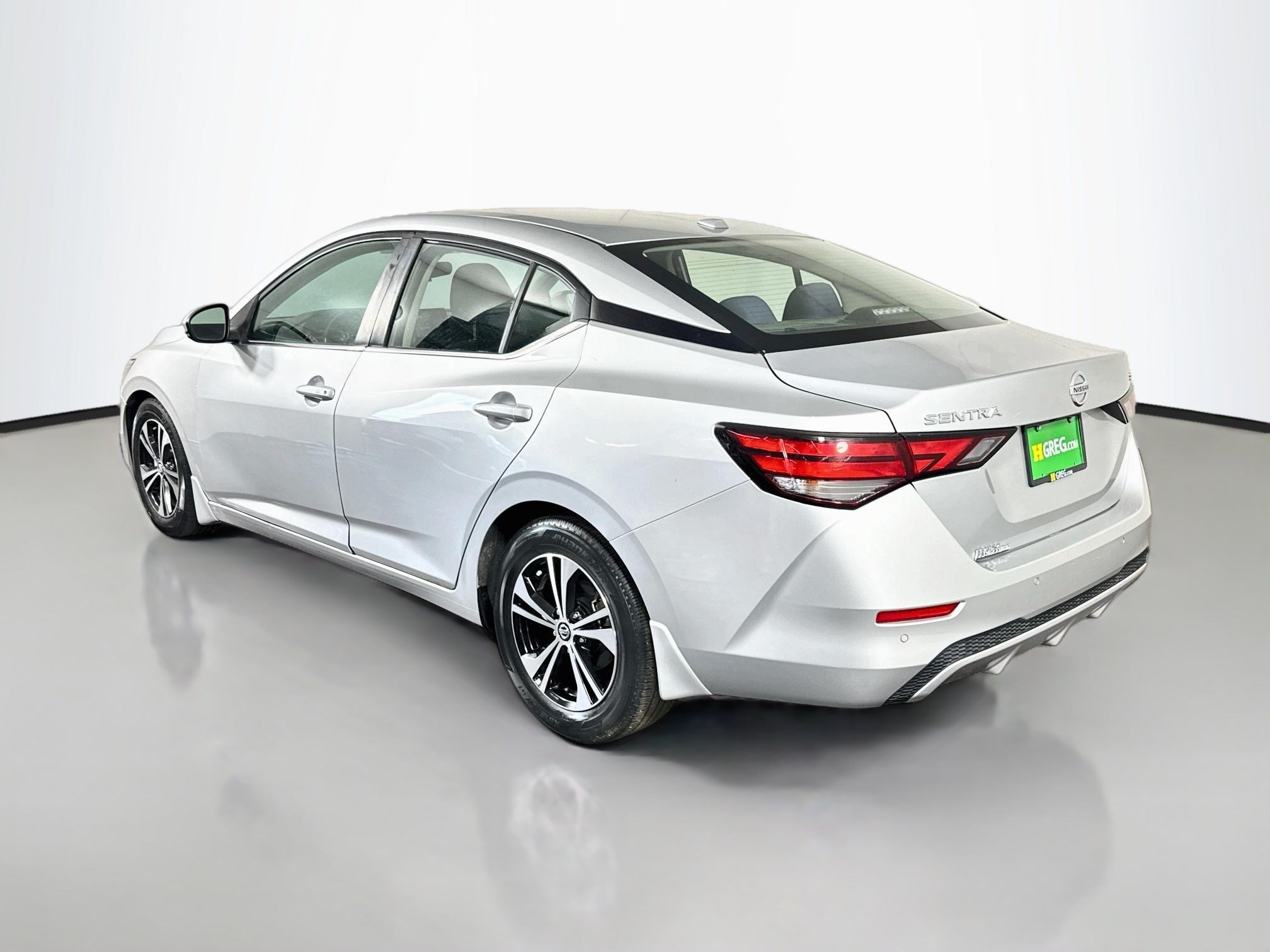 Used 2020 Nissan Sentra SV w/ Trunk Package FWD image 7