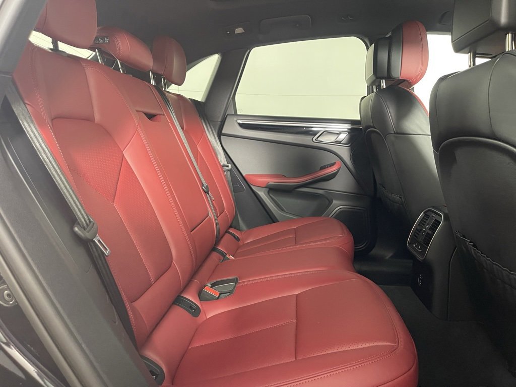 Certified 2023 Porsche Macan S image 24