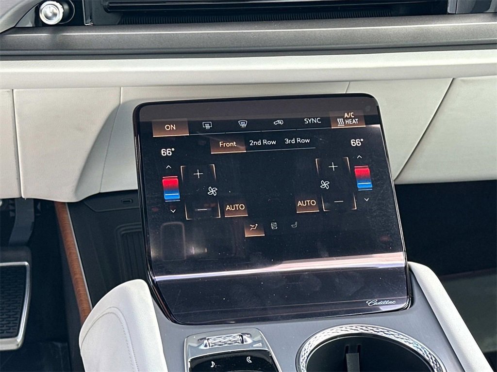 New 2026 Cadillac Vistiq Sport w/ LPO, Floor Liner Package image 13