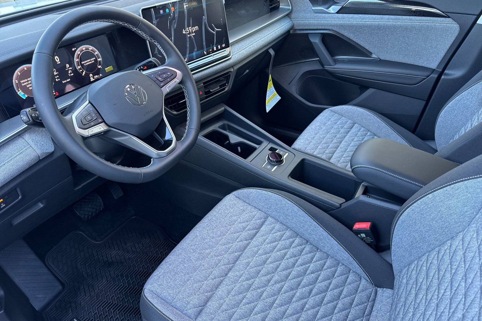 New 2026 Volkswagen Tiguan S image 10