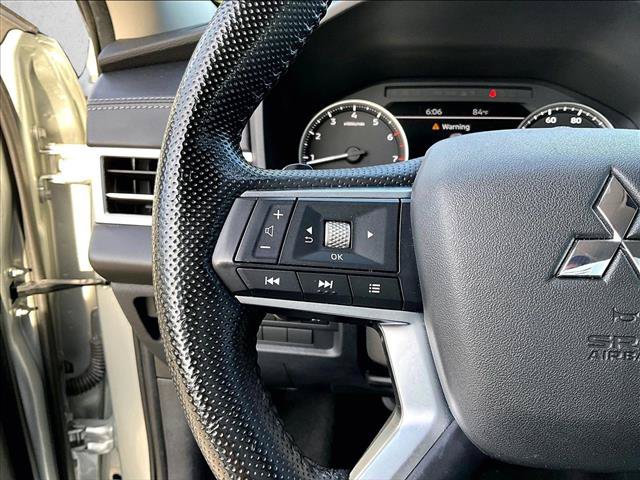 Used 2022 Mitsubishi Outlander SE FWD image 20