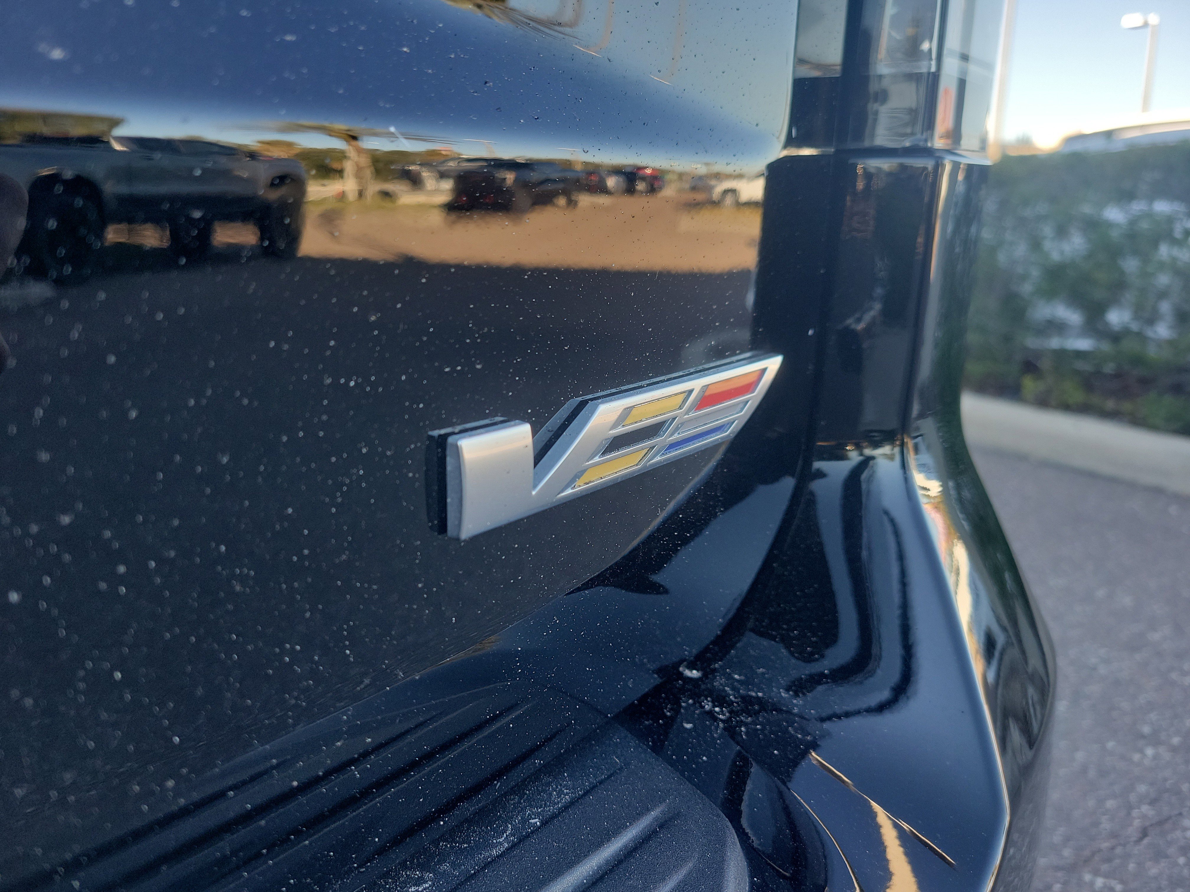 Used 2023 Cadillac Escalade V image 8