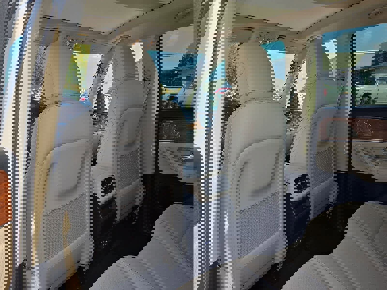 Used 2024 Mercedes-Benz GLE 450 4MATIC image 17