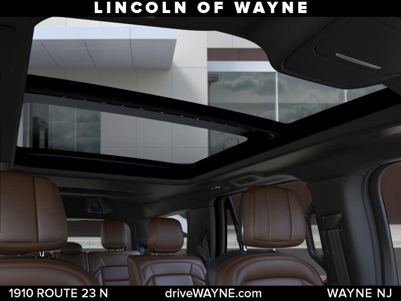 New 2026 Lincoln Navigator Reserve AWD/4WD image 23