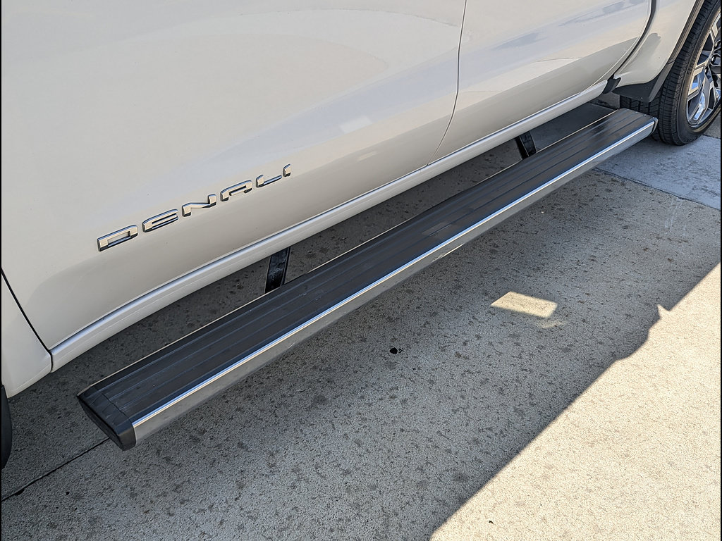 Used 2024 GMC Sierra 1500 Denali AWD/4WD image 15