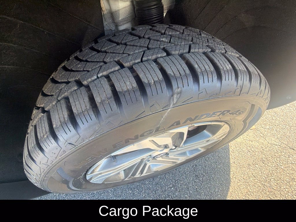 Used 2023 Hyundai Santa Fe SEL w/ Premium Package AWD/4WD image 10