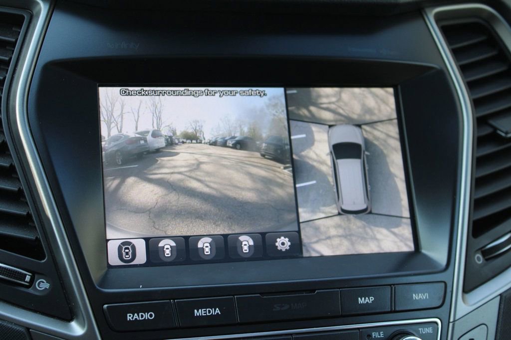 Used 2019 Hyundai Santa Fe XL image 15