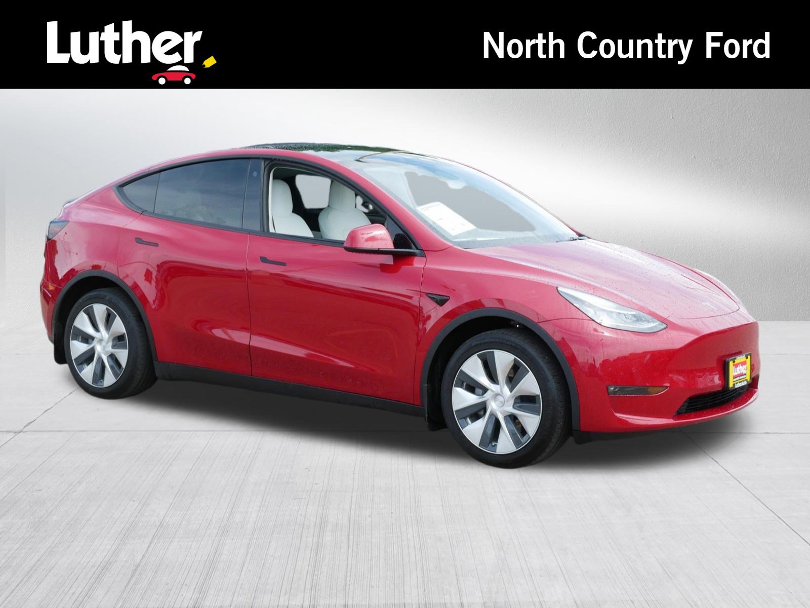 Used 2021 Tesla Model Y Long Range AWD/4WD image 1