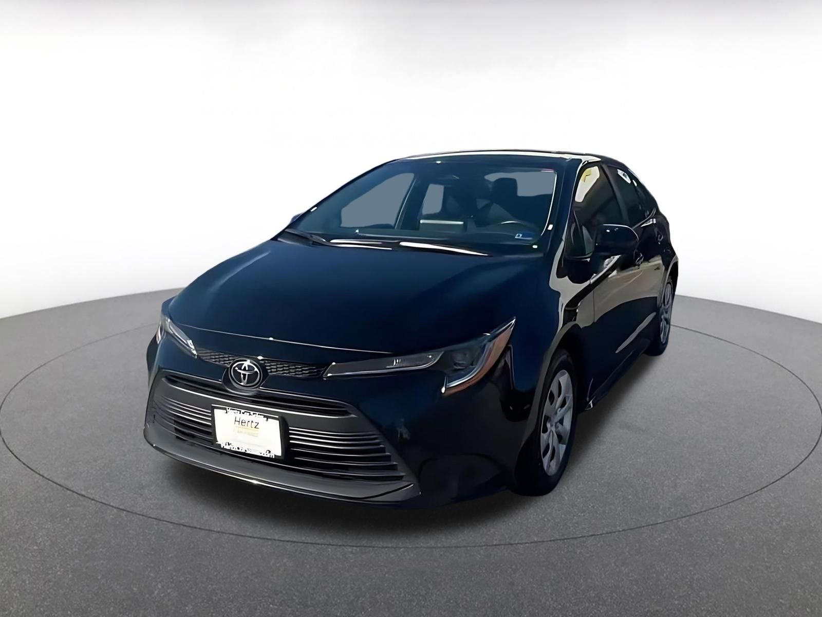Used 2025 Toyota Corolla LE image 7