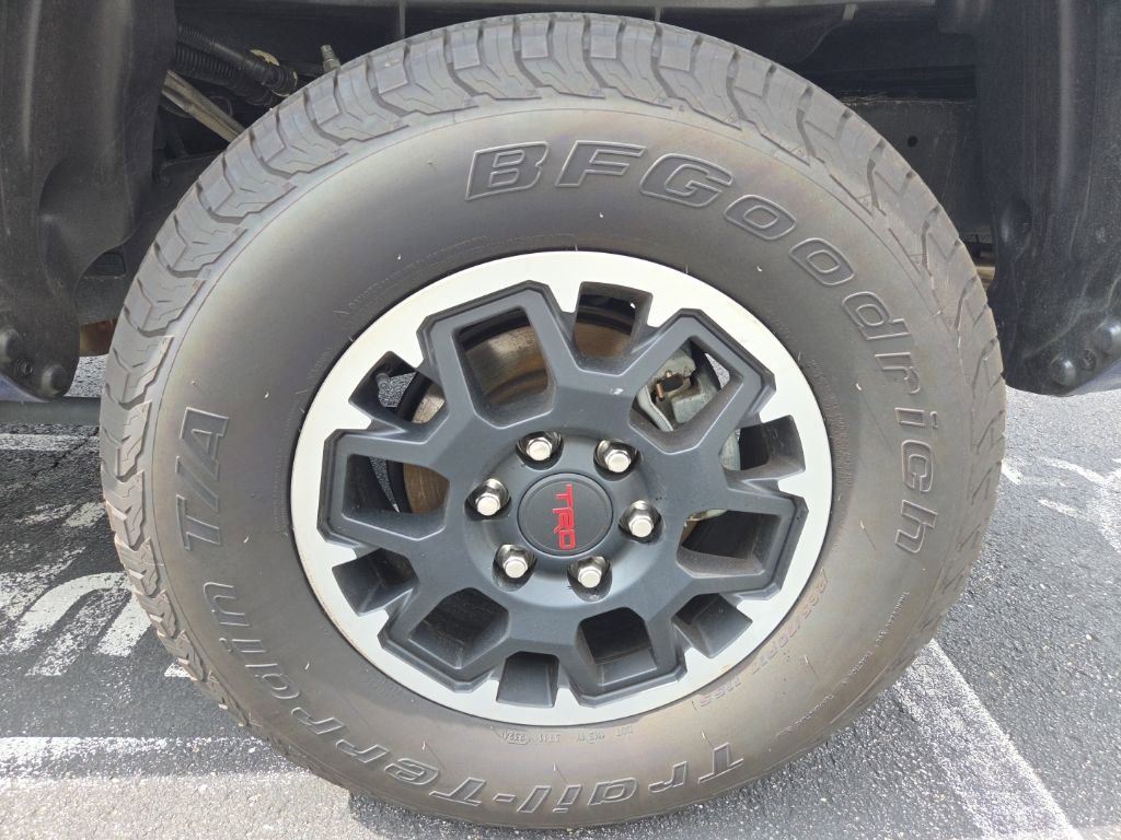 Used 2024 Toyota Tacoma TRD Off-Road AWD/4WD image 20