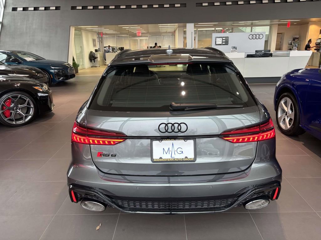 New 2026 Audi RS 6 performance image 6