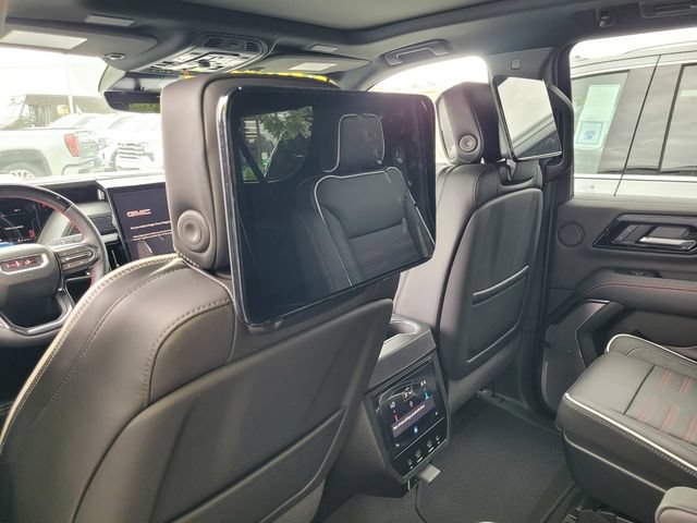 New 2026 GMC Yukon XL AT4 Ultimate AWD/4WD image 12