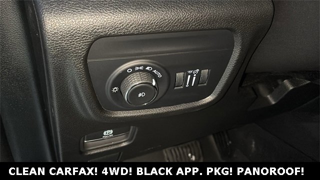 Used 2024 Jeep Grand Cherokee L Limited w/ Black Appearance Package image 11