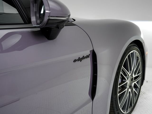 Certified 2025 Porsche Panamera 4 E-Hybrid AWD/4WD image 31