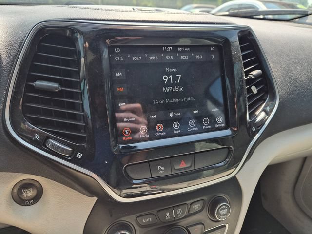Used 2020 Jeep Cherokee Limited AWD/4WD image 18
