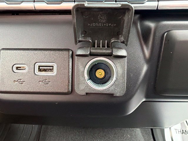 Used 2020 GMC Sierra 1500 SLE w/ X31 Off-Road Package AWD/4WD image 38