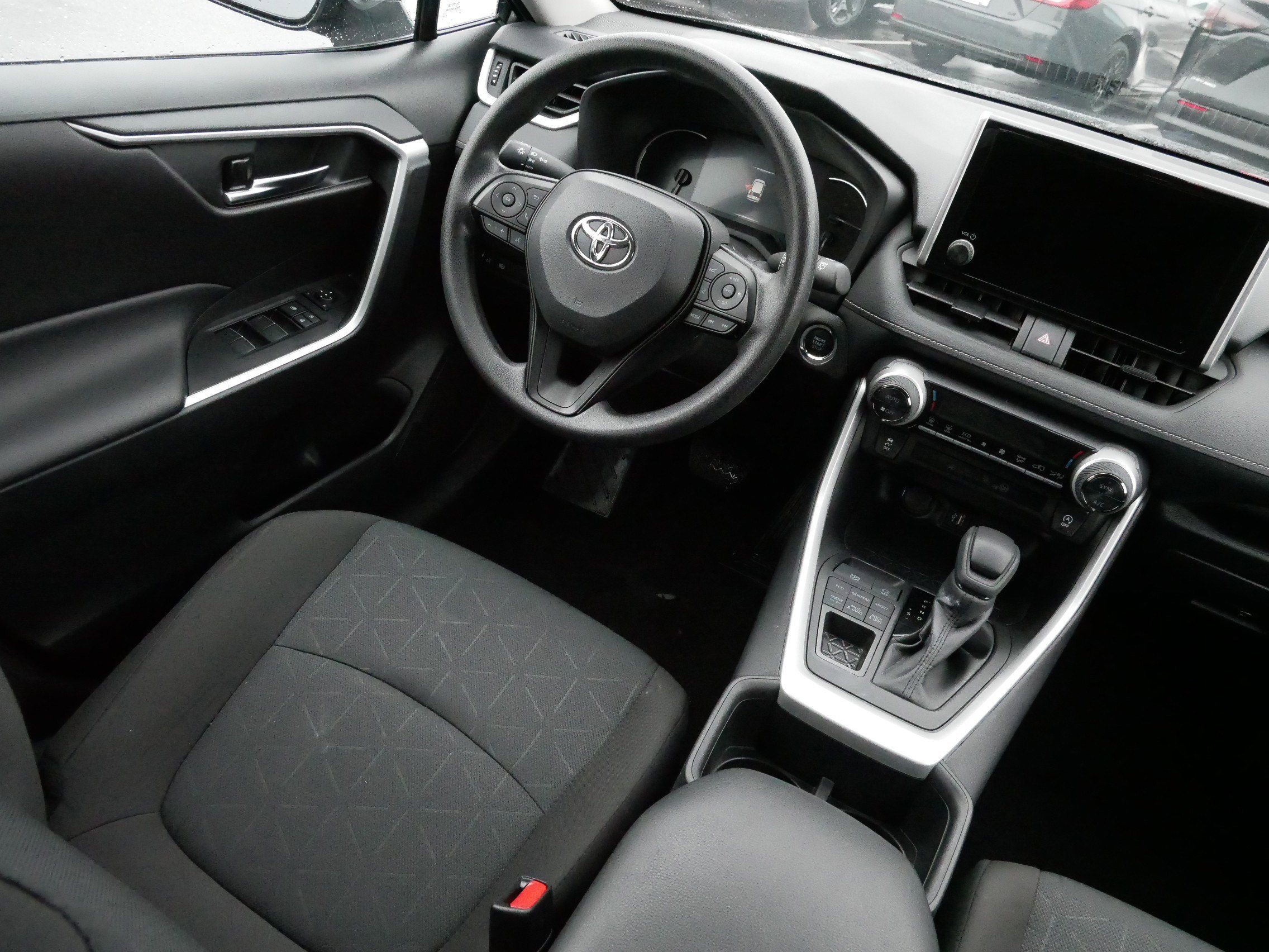 Certified 2025 Toyota RAV4 XLE image 9