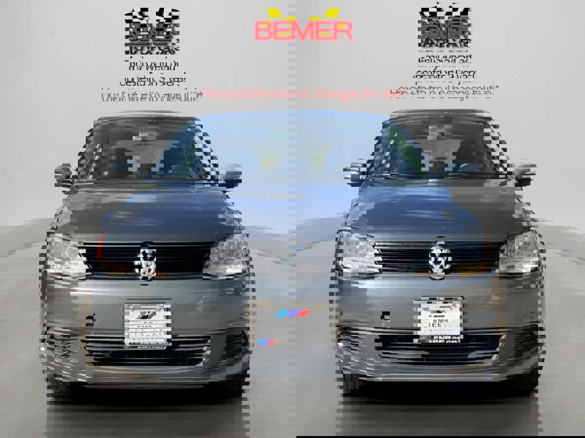 Used 2012 Volkswagen Jetta TDI image 8