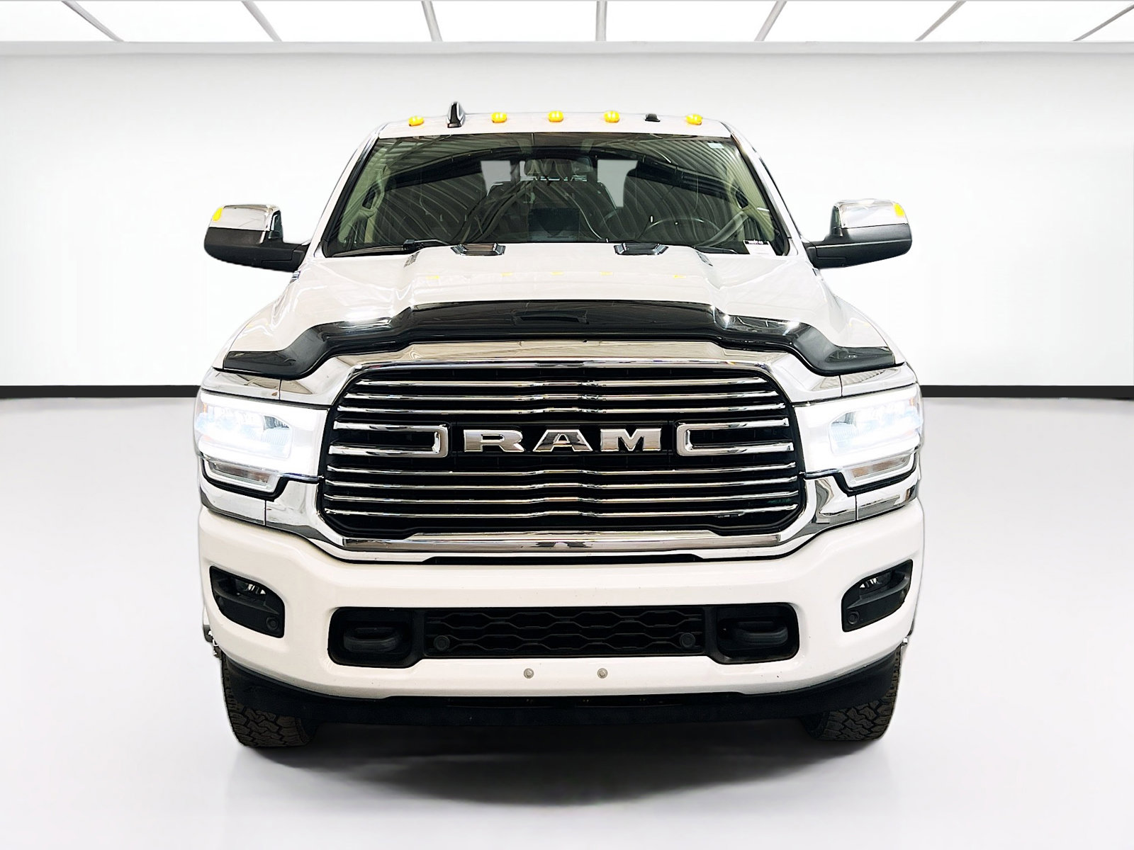 Used 2022 RAM 3500 Laramie image 2