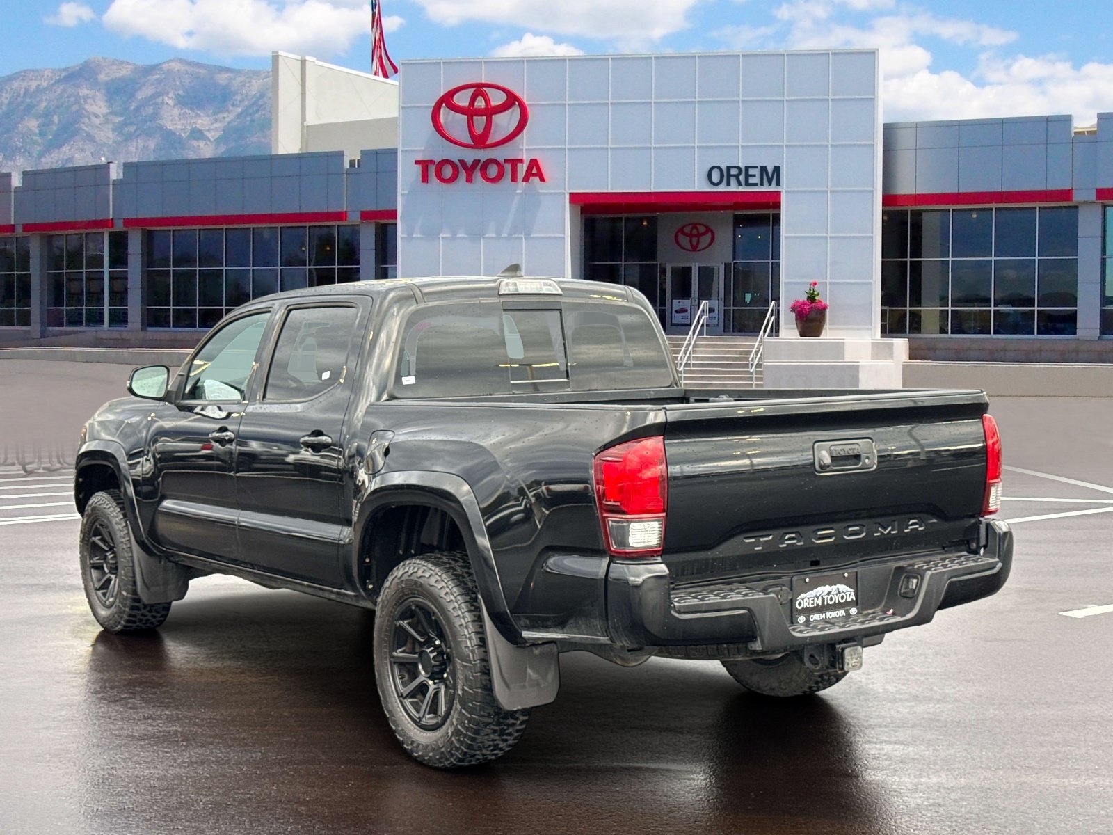 Used 2019 Toyota Tacoma TRD Sport AWD/4WD image 6