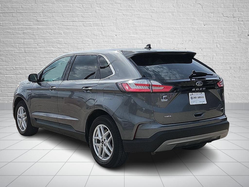 Used 2024 Ford Edge SEL AWD/4WD image 3
