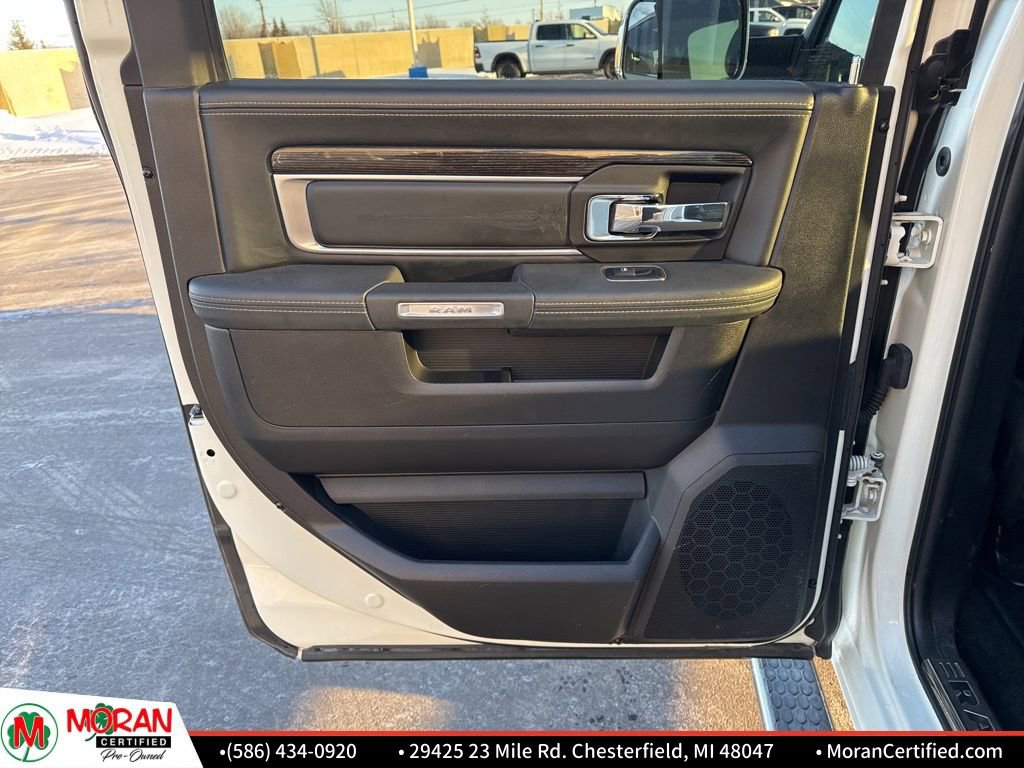 Used 2017 RAM 3500 Laramie Longhorn image 28