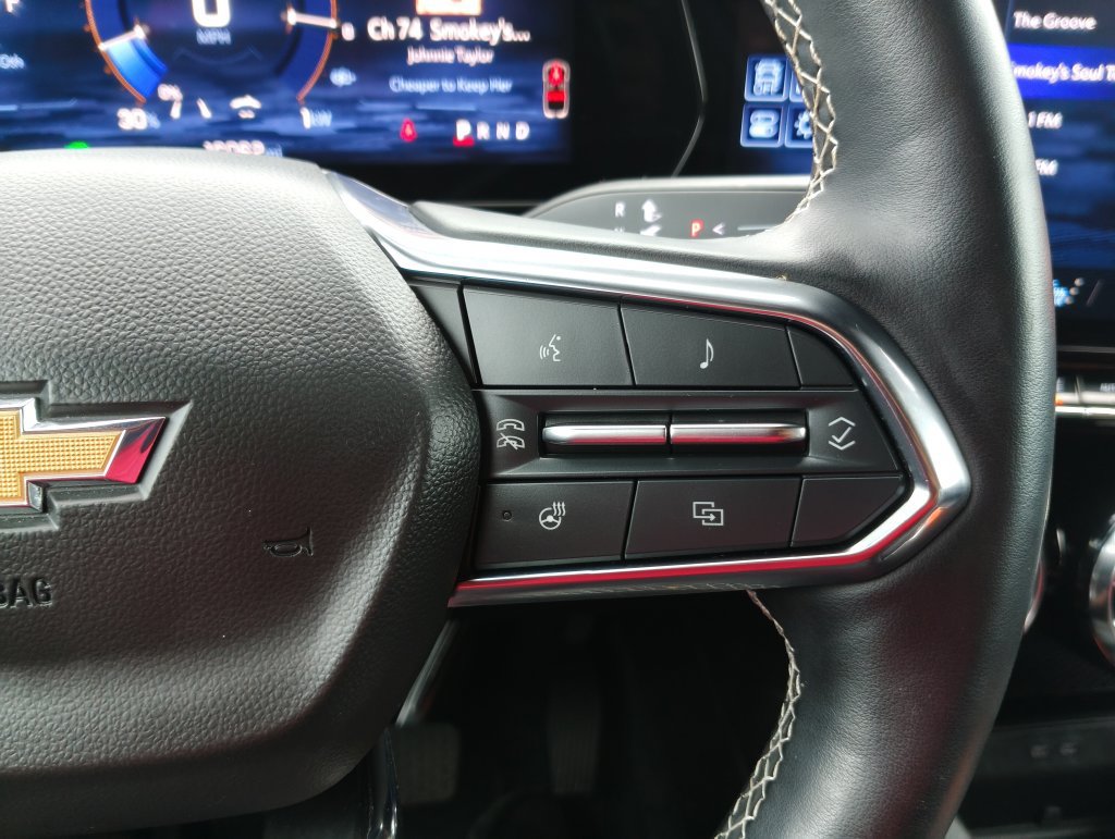Used 2024 Chevrolet Blazer EV LT AWD/4WD image 29