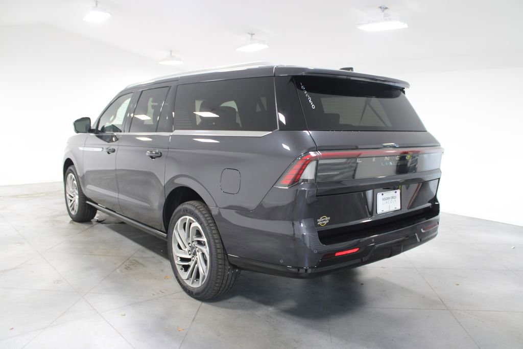 New 2025 Lincoln Navigator L Reserve image 6