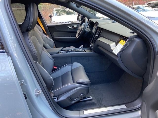 New 2026 Volvo XC60 T8 Polestar image 17