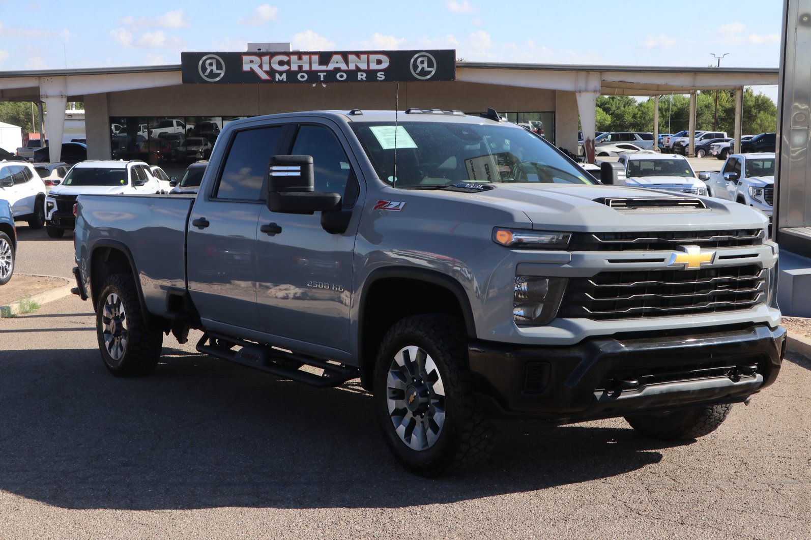 Used 2024 Chevrolet Silverado 2500 Custom w/ Custom Convenience Package