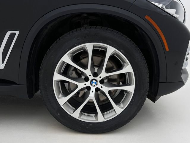 Used 2019 BMW X5 xDrive40i w/ Premium Package 2 AWD/4WD image 30