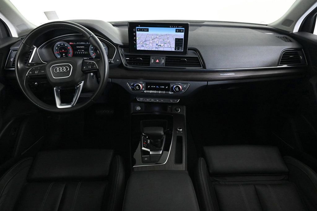Certified 2023 Audi Q5 Prestige w/ Prestige Package image 9