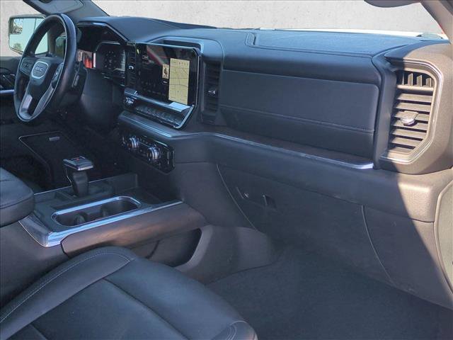 Used 2022 GMC Sierra 1500 SLT w/ SLT Convenience Package AWD/4WD image 22