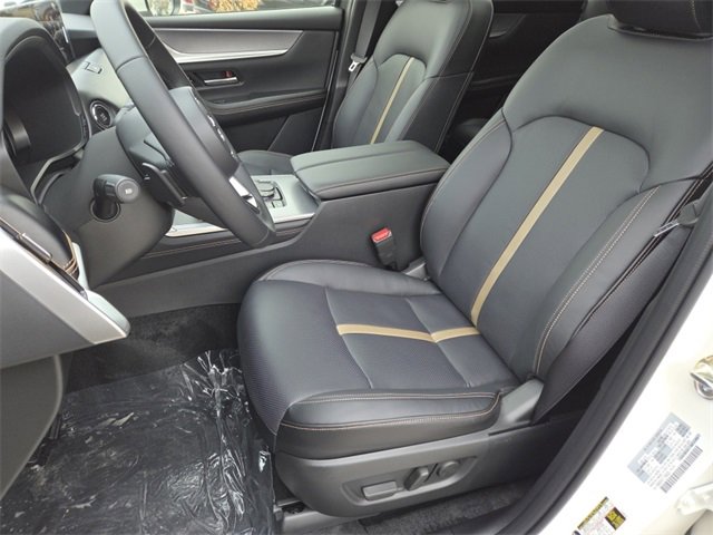 New 2026 MAZDA CX-90 3.3 Turbo w/ Premium Plus Pkg image 16