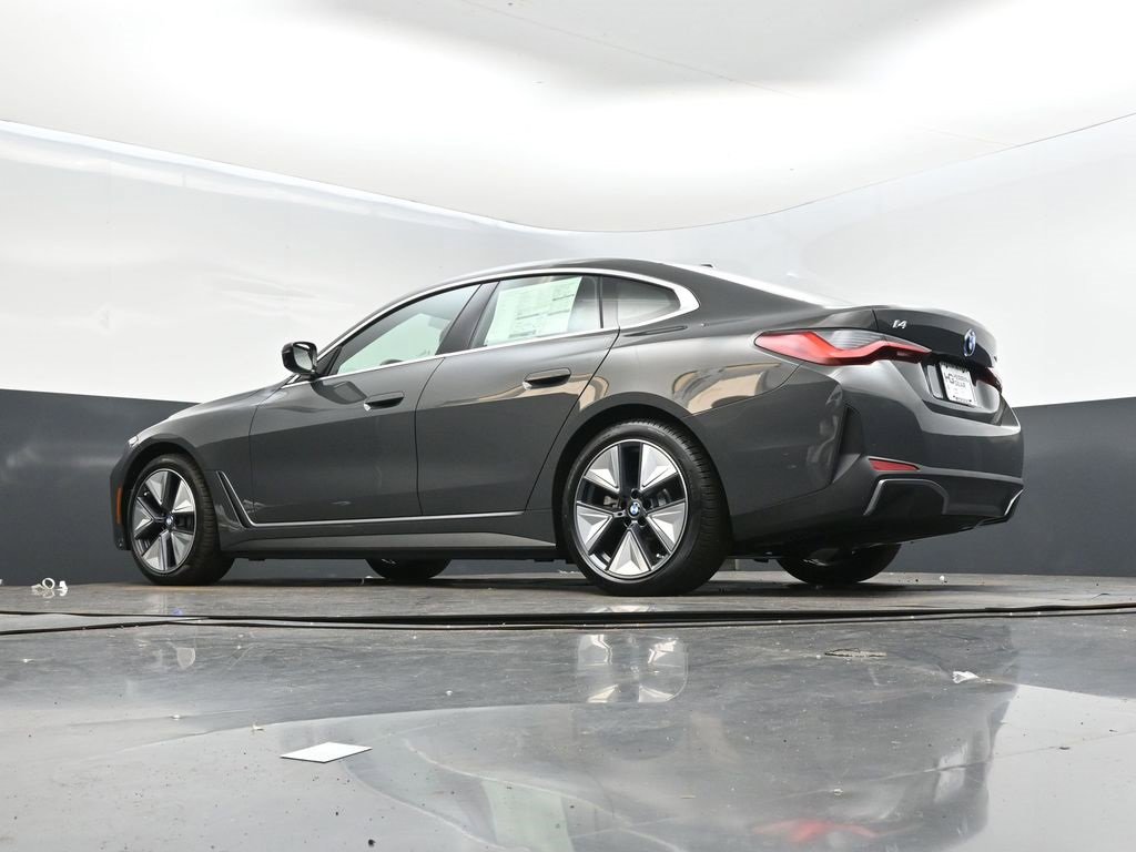 New 2025 BMW i4 eDrive40 w/ Premium Package image 40