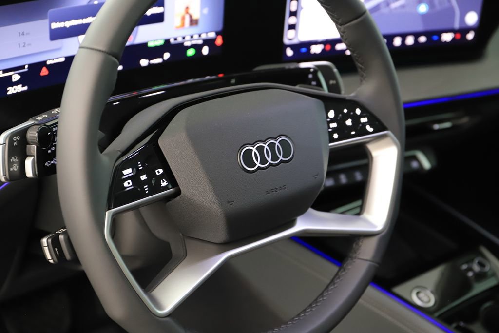 New 2026 Audi Q3 quattro 2.0T image 16